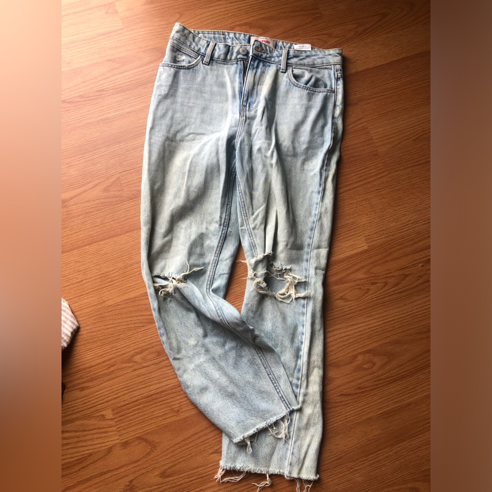 Wrangler Light Blue Distressed Relaxed Jeans